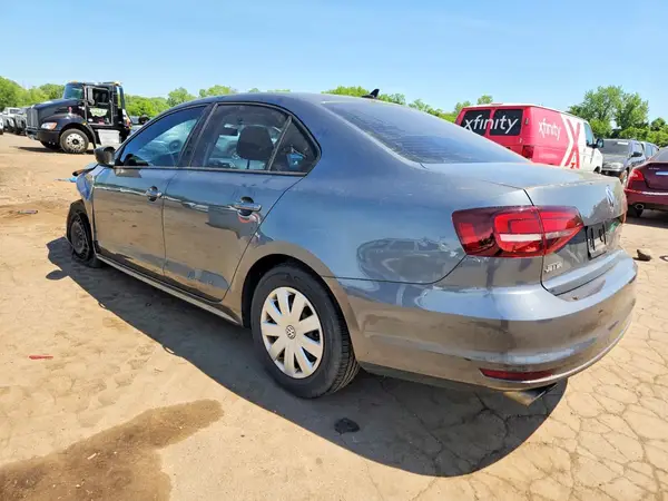 3VW167AJ8GM368496 2016 VOLKSWAGEN JETTA - Image 2