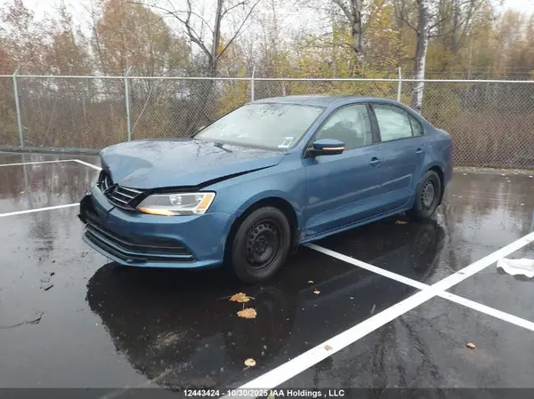 3VW167AJ8GM401335 2016 VOLKSWAGEN JETTA - Image 2