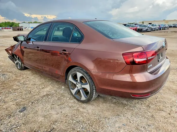 3VW167AJ8GM410133 2016 VOLKSWAGEN JETTA - Image 2