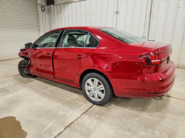3VW167AJ8HM219832 2017 VOLKSWAGEN JETTA - Image 2