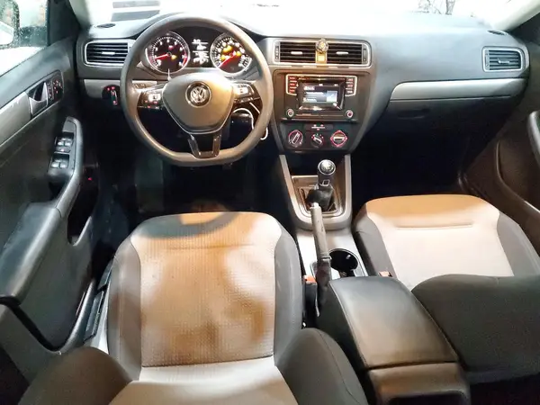 3VW167AJ8HM282090 2017 VOLKSWAGEN JETTA - Image 8
