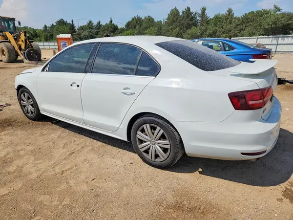 3VW167AJ8HM296703 2017 VOLKSWAGEN JETTA - Image 2