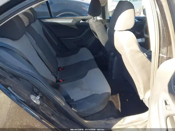 3VW167AJ8HM299858 2017 VOLKSWAGEN JETTA - Image 8