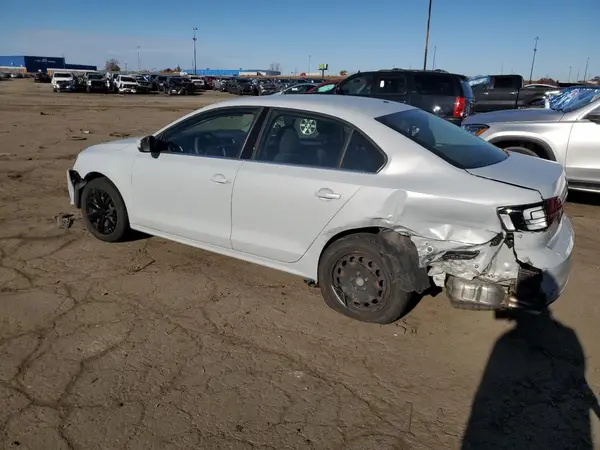 3VW167AJ8HM333717 2017 VOLKSWAGEN JETTA - Image 2