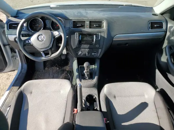 3VW167AJ8HM333717 2017 VOLKSWAGEN JETTA - Image 8