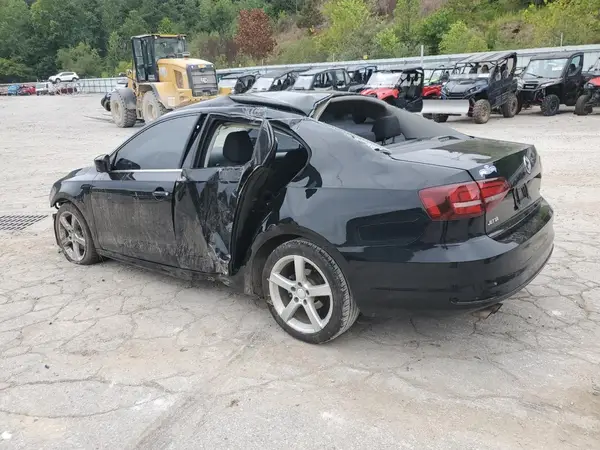 3VW167AJ8HM336634 2017 VOLKSWAGEN JETTA - Image 2