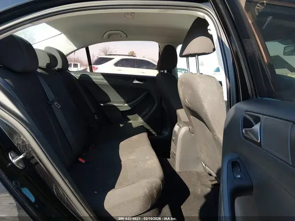 3VW167AJ9GM272974 2016 VOLKSWAGEN JETTA - Image 8
