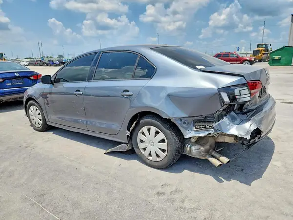 3VW167AJ9GM300028 2016 VOLKSWAGEN JETTA - Image 2