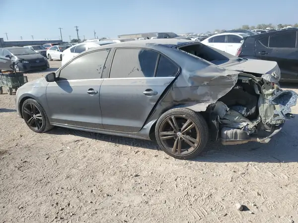 3VW167AJ9HM220715 2017 VOLKSWAGEN JETTA - Image 2