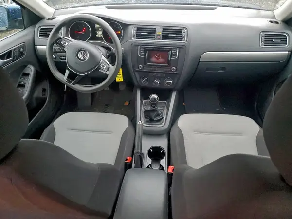 3VW167AJ9HM246036 2017 VOLKSWAGEN JETTA - Image 8