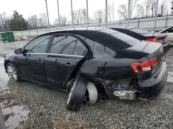 3VW167AJ9HM247610 2017 VOLKSWAGEN JETTA - Image 2
