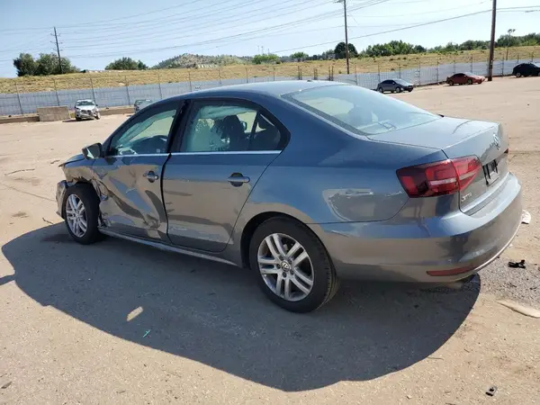 3VW167AJ9HM258722 2017 VOLKSWAGEN JETTA - Image 2