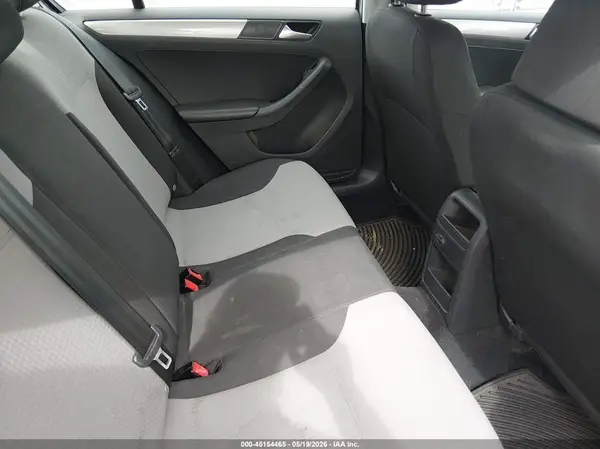 3VW167AJ9HM352339 2017 VOLKSWAGEN JETTA - Image 8