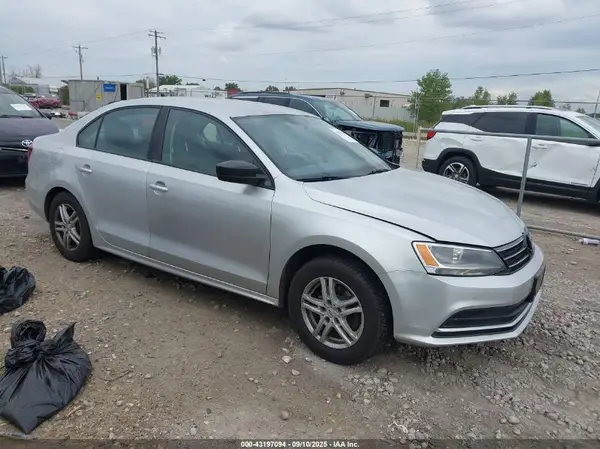 3VW167AJXGM291131 2016 VOLKSWAGEN JETTA - Image 1