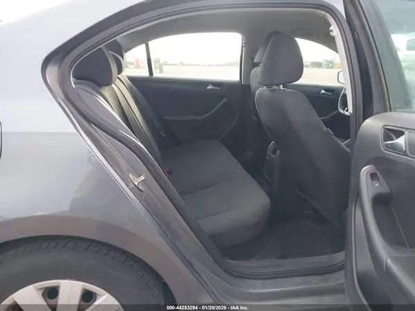 3VW167AJXGM303861 2016 VOLKSWAGEN JETTA - Image 8