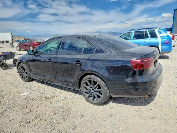 3VW167AJXGM338044 2016 VOLKSWAGEN JETTA - Image 2