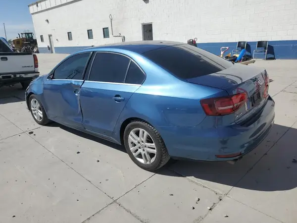 3VW167AJXHM208444 2017 VOLKSWAGEN JETTA - Image 2