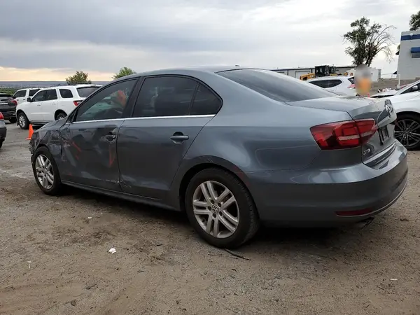3VW167AJXHM346596 2017 VOLKSWAGEN JETTA - Image 2