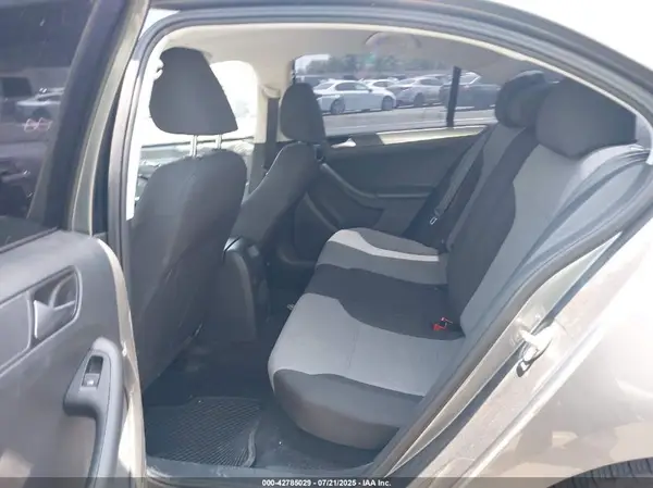 3VW167AJXHM346775 2017 VOLKSWAGEN JETTA - Image 8