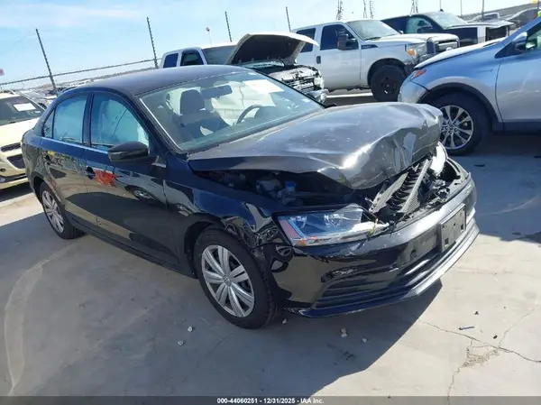 3VW167AJXHM351619 2017 VOLKSWAGEN JETTA - Image 1