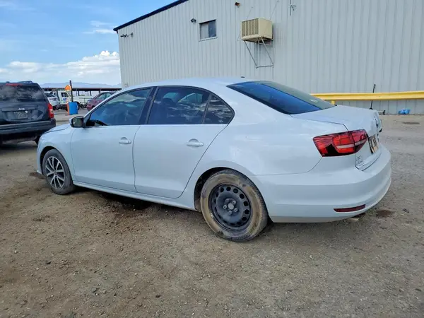 3VW167AJXHM389013 2017 VOLKSWAGEN JETTA - Image 2