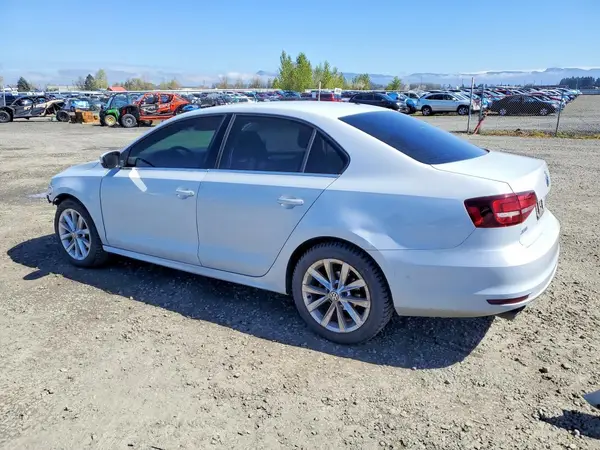 3VW167AJXHM393255 2017 VOLKSWAGEN JETTA - Image 2