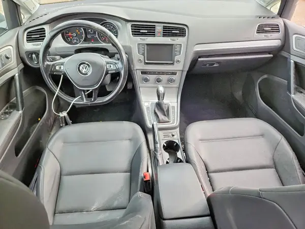 3VW217AU0GM017921 2016 VOLKSWAGEN GOLF - Image 8