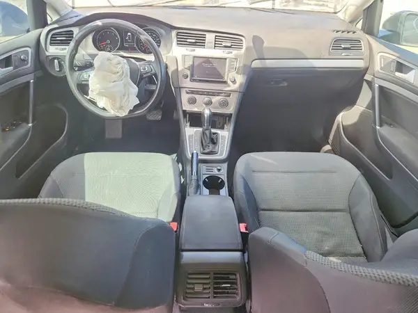 3VW217AU0GM047422 2016 VOLKSWAGEN GOLF - Image 8