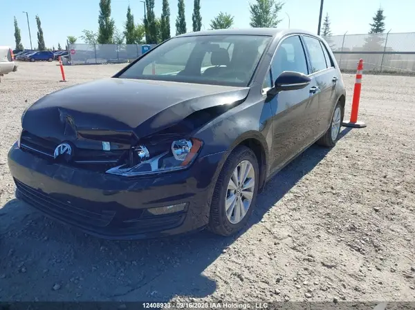 3VW217AU0GM069601 2016 VOLKSWAGEN GOLF - Image 2