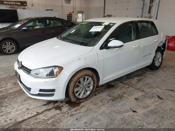3VW217AU0HM010355 2017 VOLKSWAGEN GOLF - Image 2