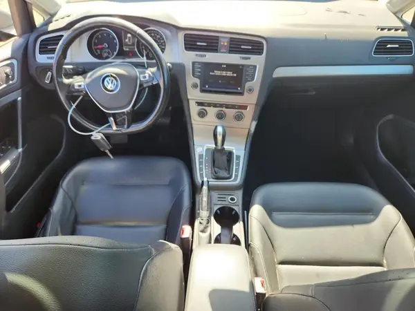 3VW217AU0HM017726 2017 VOLKSWAGEN GOLF - Image 8