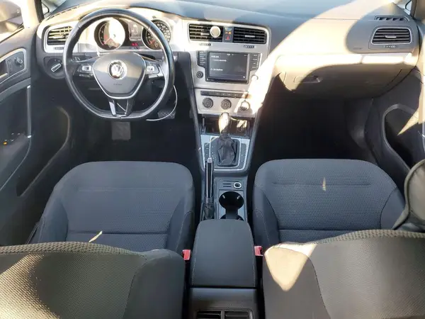 3VW217AU0HM037040 2017 VOLKSWAGEN GOLF - Image 8