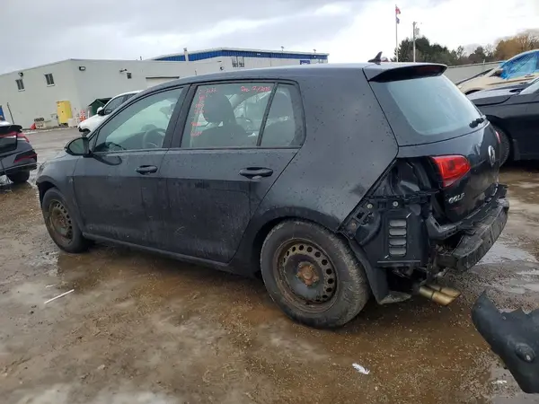 3VW217AU0HM045297 2017 VOLKSWAGEN GOLF - Image 2