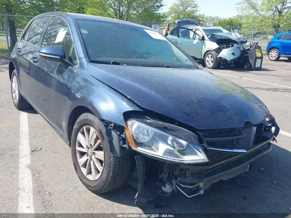 3VW217AU0HM062388 2017 VOLKSWAGEN GOLF - Image 1