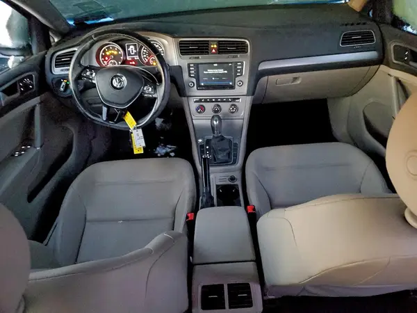 3VW217AU0HM063024 2017 VOLKSWAGEN GOLF - Image 8
