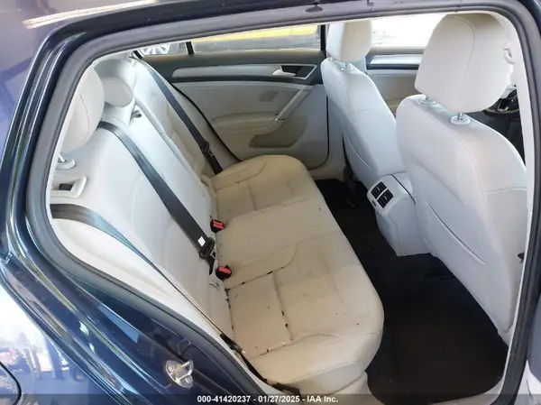 3VW217AU0HM073598 2017 VOLKSWAGEN GOLF - Image 8