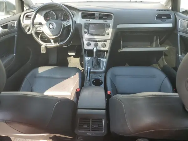 3VW217AU0HM074007 2017 VOLKSWAGEN GOLF - Image 8