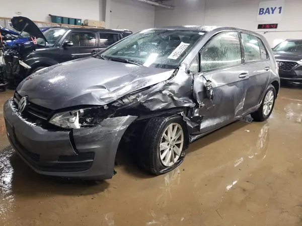 3VW217AU0HM076114 2017 VOLKSWAGEN GOLF - Image 1