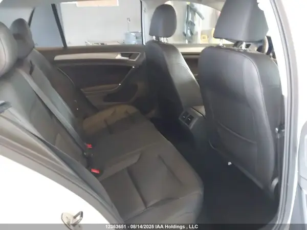 3VW217AU1GM007852 2016 VOLKSWAGEN GOLF - Image 8