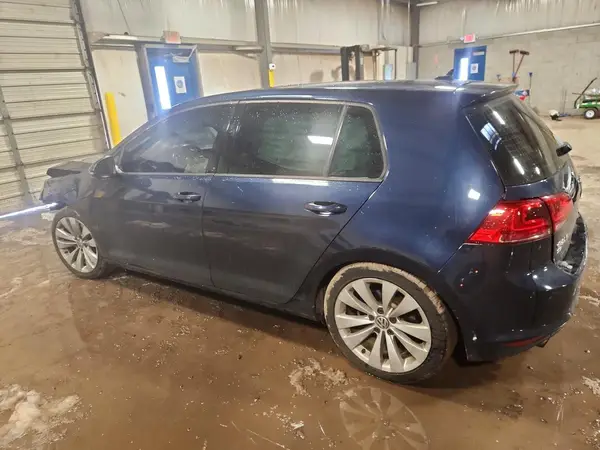 3VW217AU1GM015014 2016 VOLKSWAGEN GOLF - Image 2