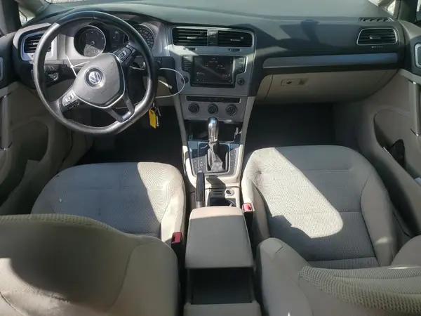3VW217AU1GM015658 2016 VOLKSWAGEN GOLF - Image 8