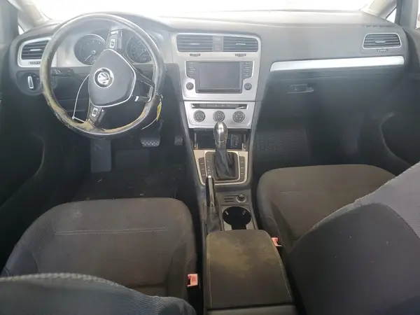 3VW217AU1GM019421 2016 VOLKSWAGEN GOLF - Image 8