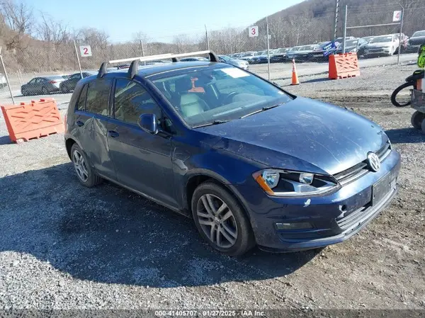 3VW217AU1GM020827 2016 VOLKSWAGEN GOLF - Image 1