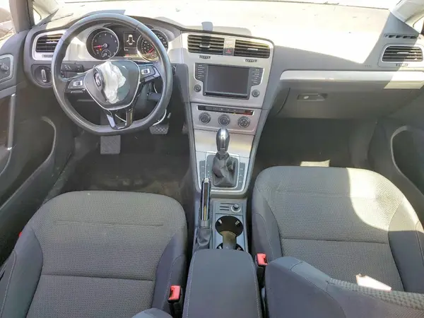 3VW217AU1GM026580 2016 VOLKSWAGEN GOLF - Image 8