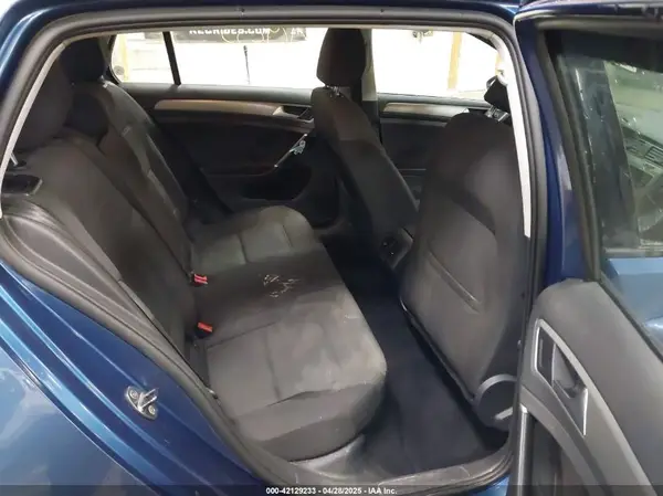 3VW217AU1GM031536 2016 VOLKSWAGEN GOLF - Image 8