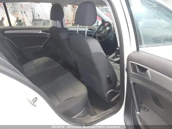 3VW217AU1GM041127 2016 VOLKSWAGEN GOLF - Image 8