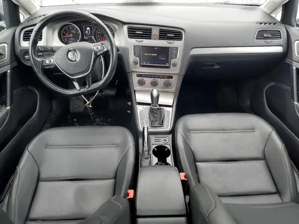 3VW217AU1HM000305 2017 VOLKSWAGEN GOLF - Image 8