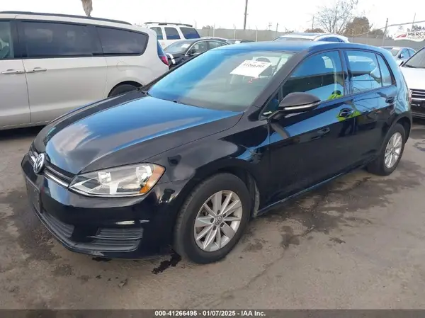 3VW217AU1HM016875 2017 VOLKSWAGEN GOLF - Image 2