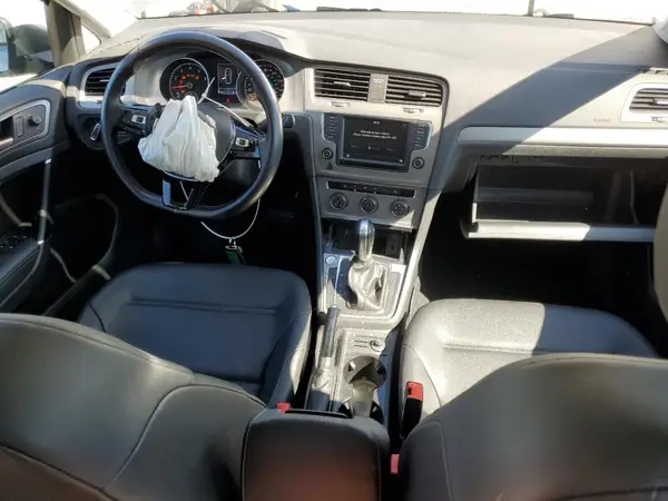 3VW217AU1HM021817 2017 VOLKSWAGEN GOLF - Image 8