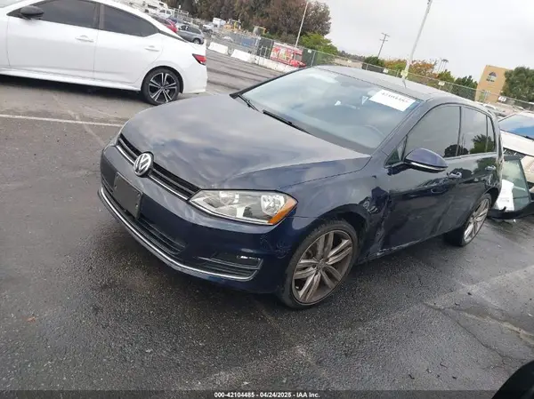 3VW217AU1HM043235 2017 VOLKSWAGEN GOLF - Image 2